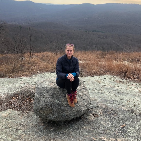 Meet your Posher, Mary beth - Picture 1 of 1